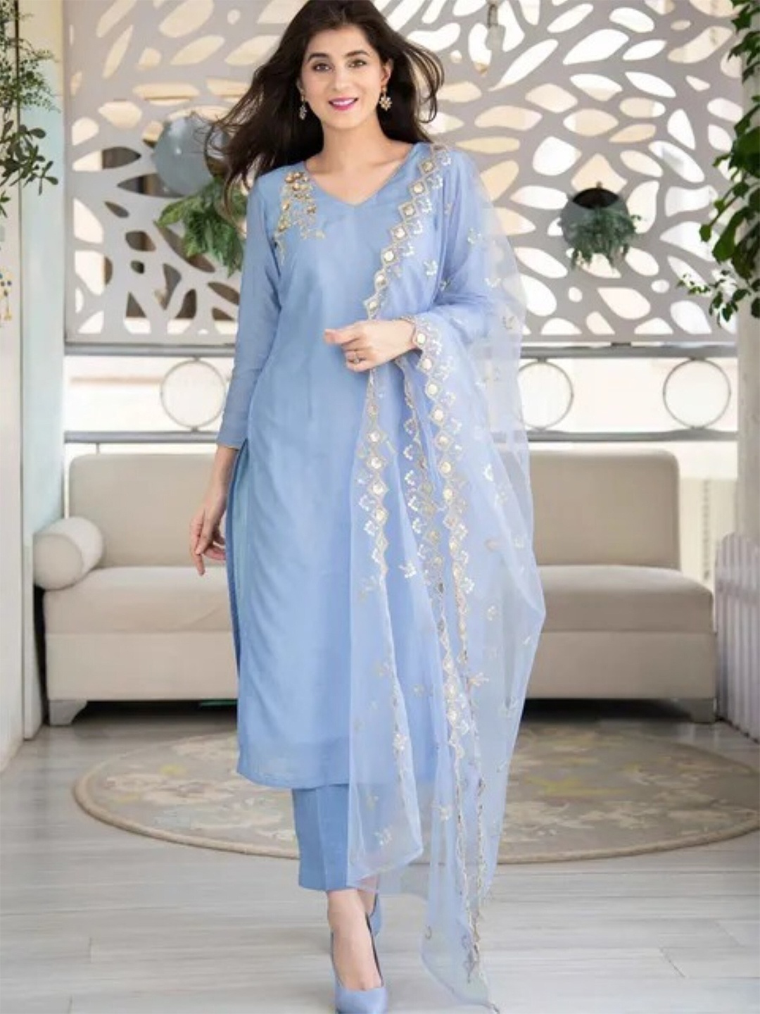 

ZEEPKART V Neck Kurta with Salwar & Dupatta, Sea green