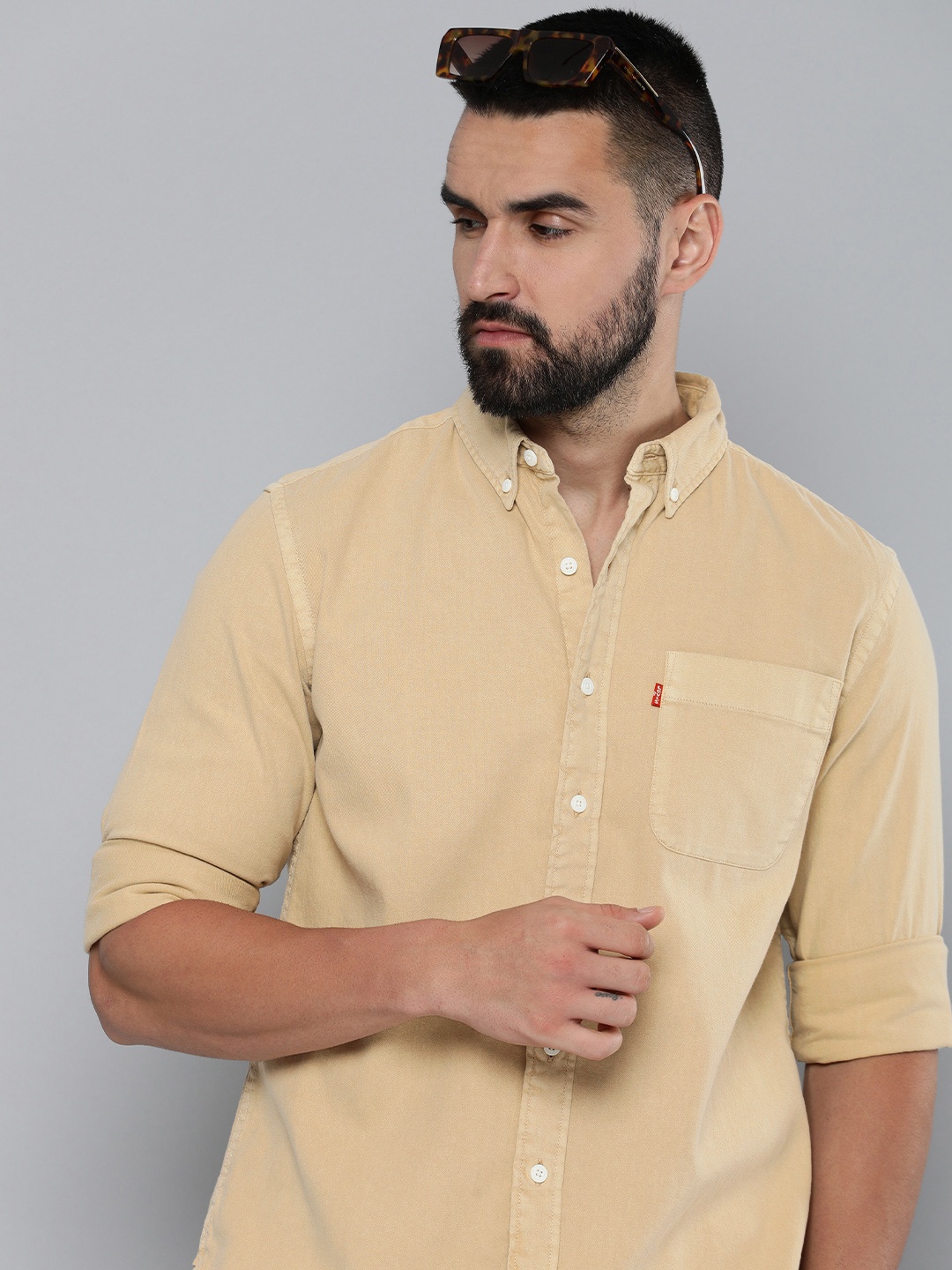 

Levis Men Slim Fit Pure Cotton Casual Shirt, Beige