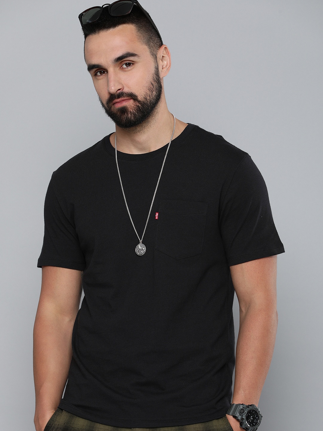 

Levis Pure Cotton Pocket Slim Fit T-shirt, Black