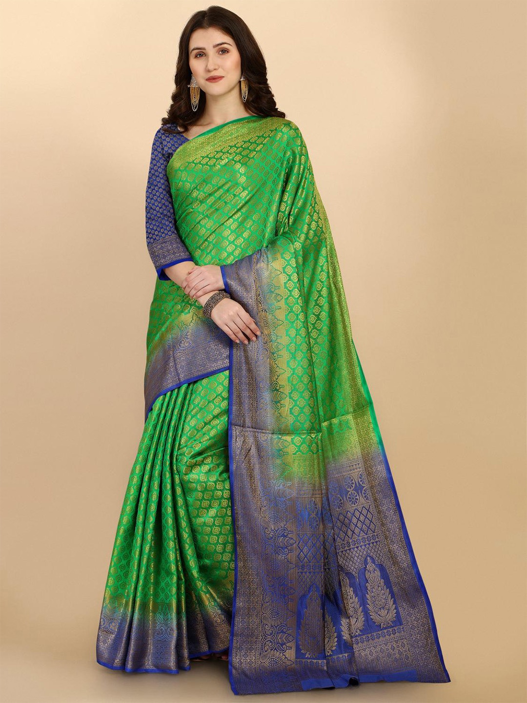 

LIMDO Lime Green Ethnic Woven Design Pure Silk Banarasi Saree