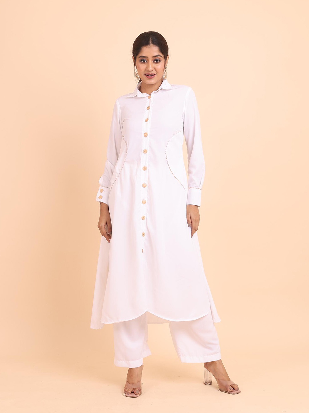 

Disli Regular Shirt Collar A-Line Kurta with Palazzos, White