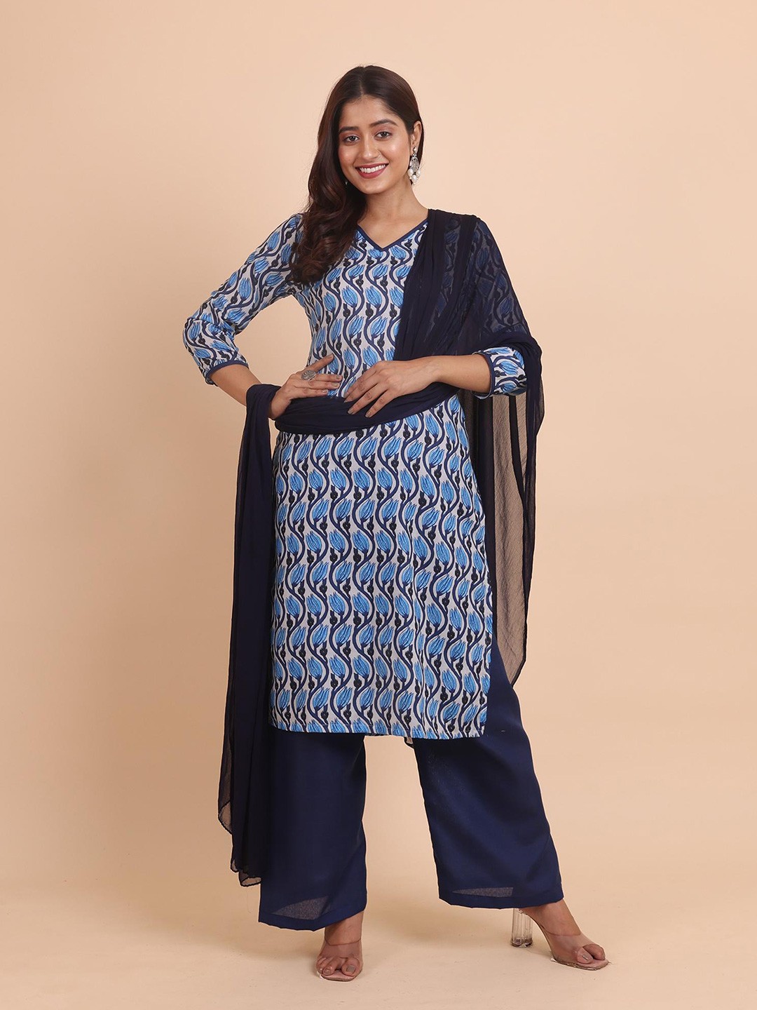 

Disli V-Neck Regular Straight Kurta with Palazzos & Dupatta, Blue