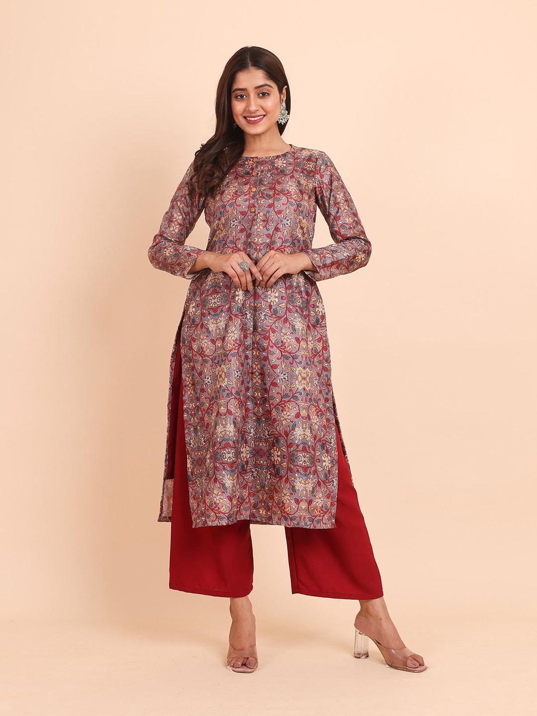 

Disli Round Neck Regular Straight Kurta with Palazzo, Maroon