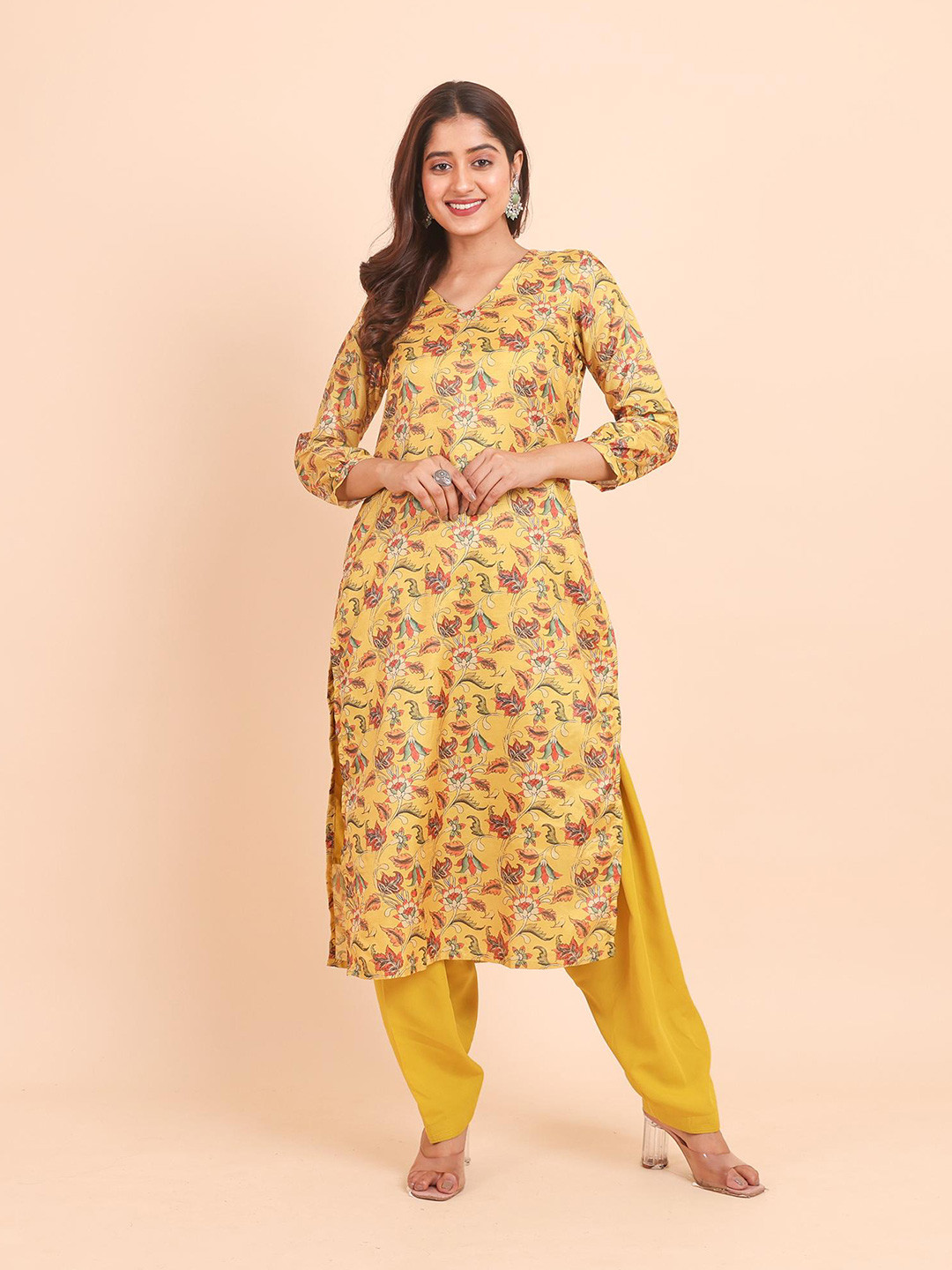 

Disli V Neck Regular Straight Kurta with Salwar, Yellow
