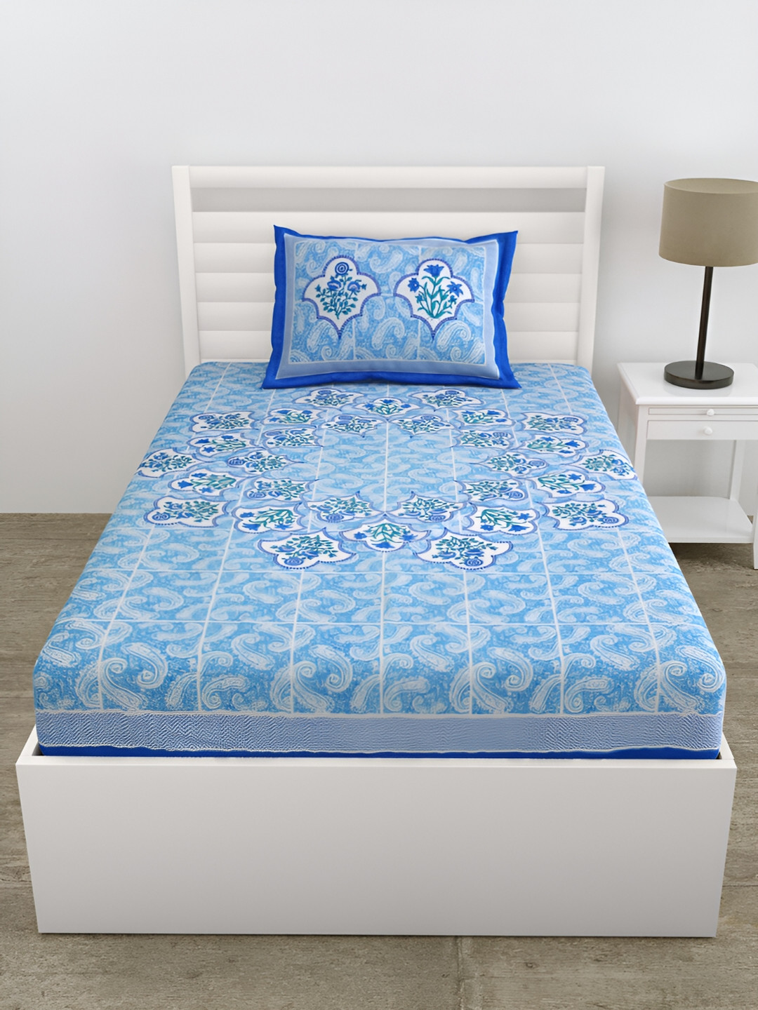 

DOLLIFI Blue Floral Cotton 180 TC Single Bedsheet with 1 Pillow Cover