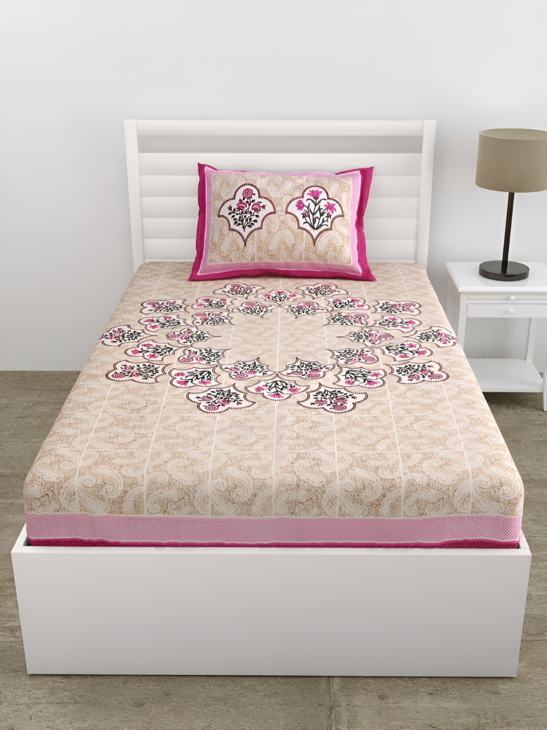 

DOLLIFI Peach Floral 180 TC Single Bedsheet with 1 Pillow Covers