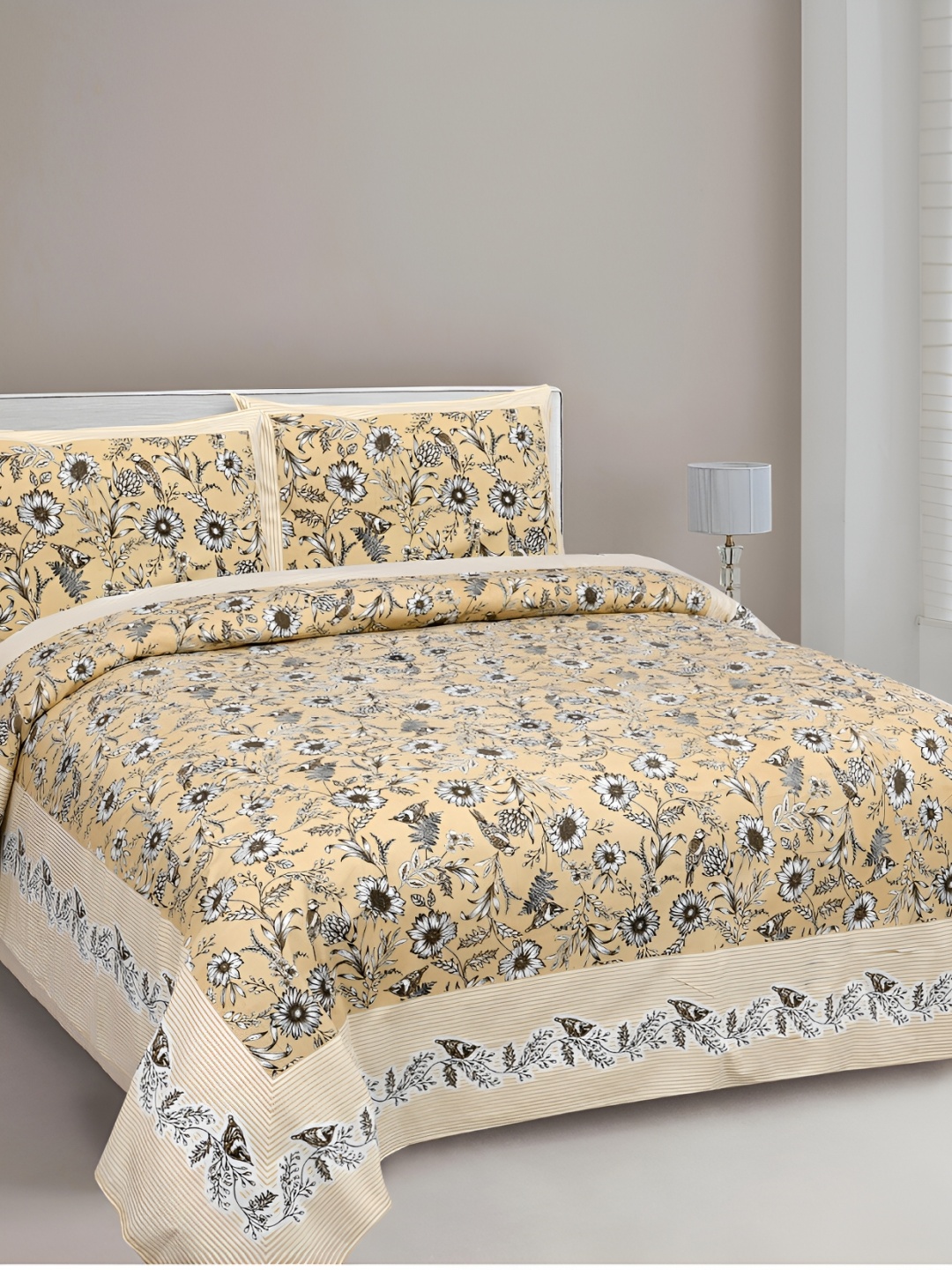 

FABROLI Yellow & White Floral Cotton King Bedsheet with 2 Pillow Covers