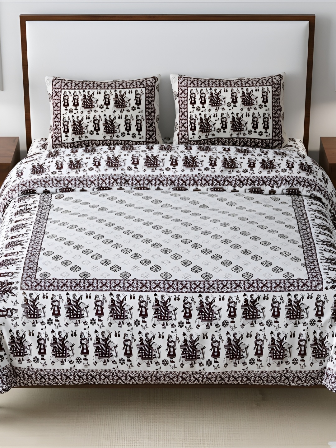 

FABROLI Brown White Ethnic Motifs 240 TC Cotton King Bedsheet With 2 Pillow Covers