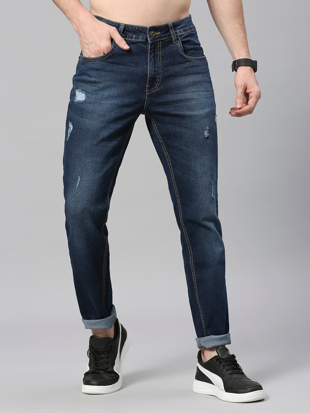 

The Roadster Lifestyle Co. Men Crinkled Tapered-Fit Light Fade Jeans, Blue