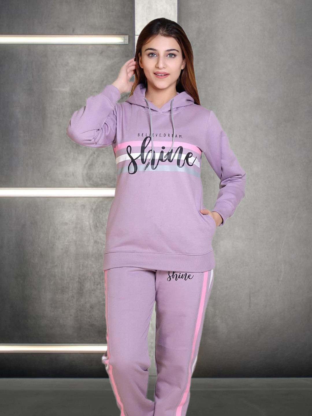 

WILD WEST Typography Printed Hooded Sweatshirt & Trackpant, Lavender
