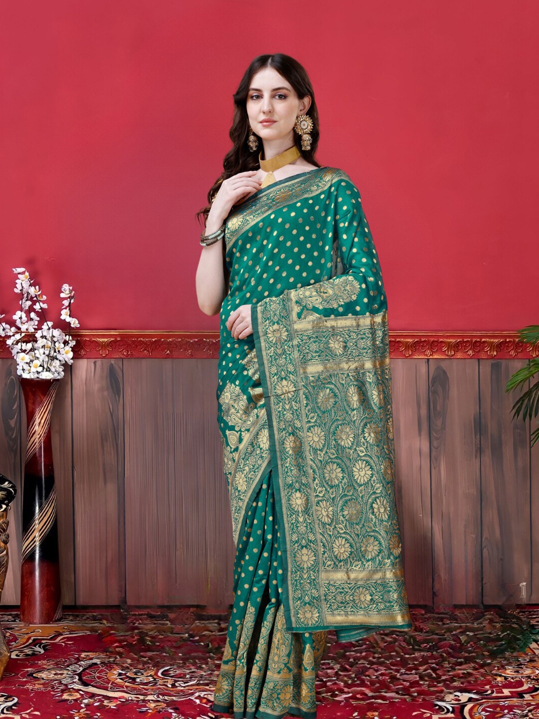 

MAGMINA Ethnic Motifs Woven Design Silk Cotton Zari Banarasi Saree, Green