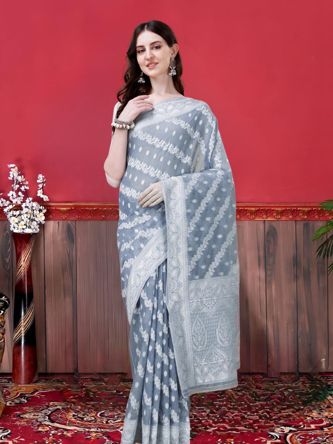 

MAGMINA Geometric Woven Design Silk Cotton Zari Banarasi Saree, Grey