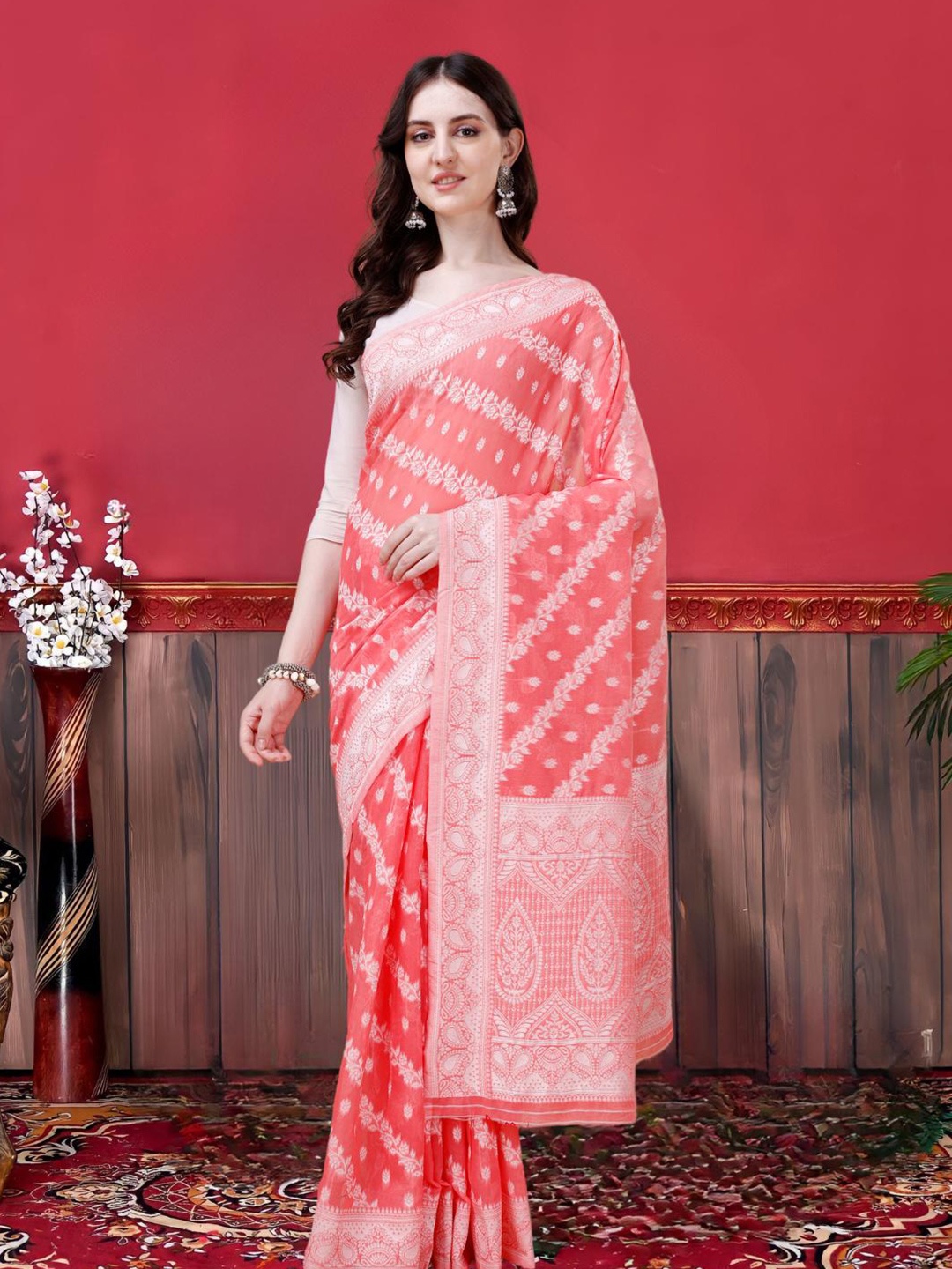 

MAGMINA Geometric Woven Design Silk Cotton Zari Banarasi Saree, Pink