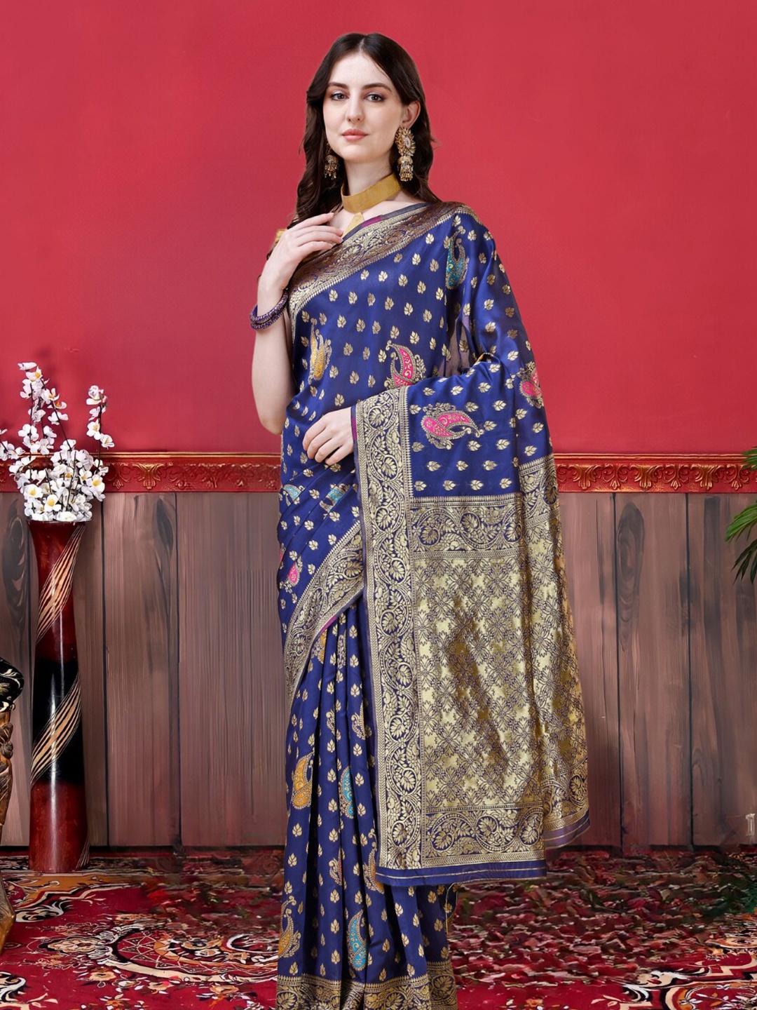 

MAGMINA Ethnic Motifs Woven Design Silk Cotton Zari Banarasi Saree, Navy blue