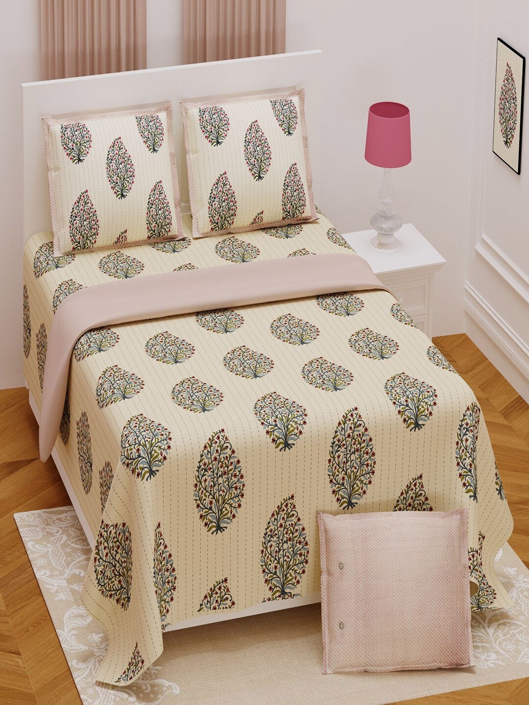 

Bombay Spreads Brown Ethnic Motifs Cotton 180 TC King Bedsheet With 2 Pillow Covers