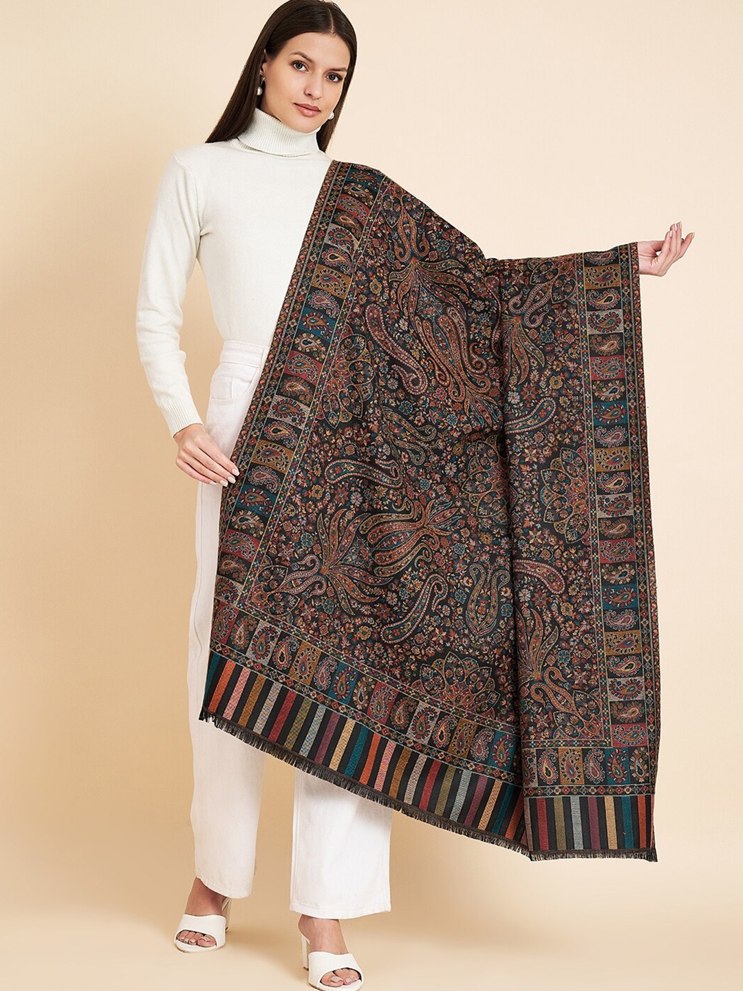 

Zamour Paisley Woven Design Shawl, Black