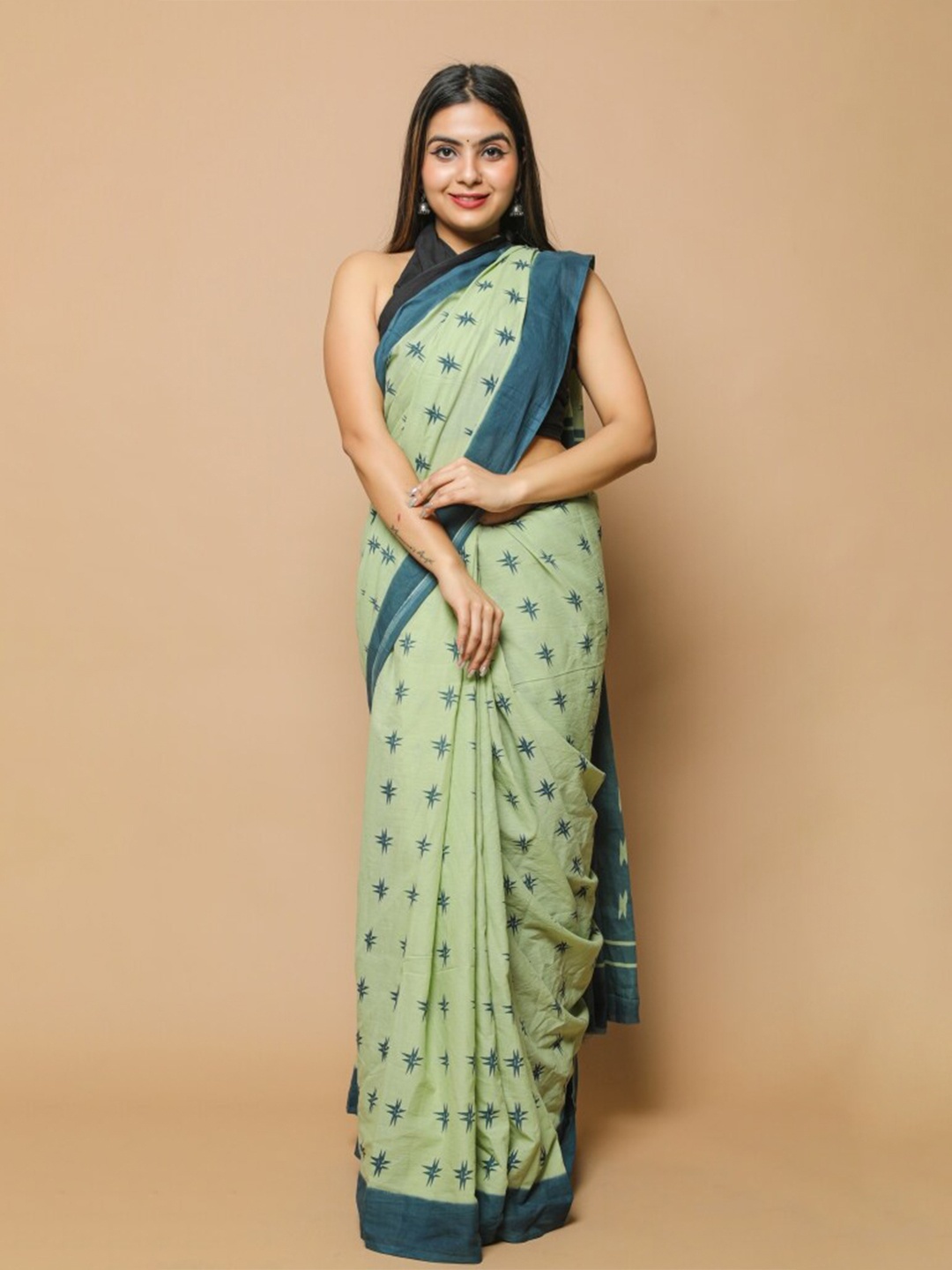 

NIKHILAM Kalamkari Pure Cotton Handloom Block Print Saree, Green