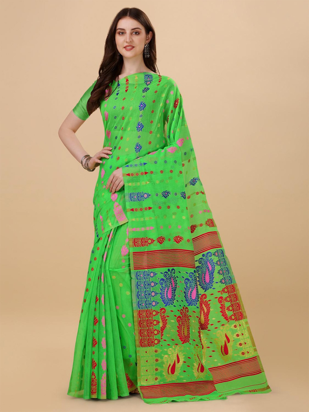 

LIMDO Woven Design Pure Cotton Jamdani Saree, Lime green