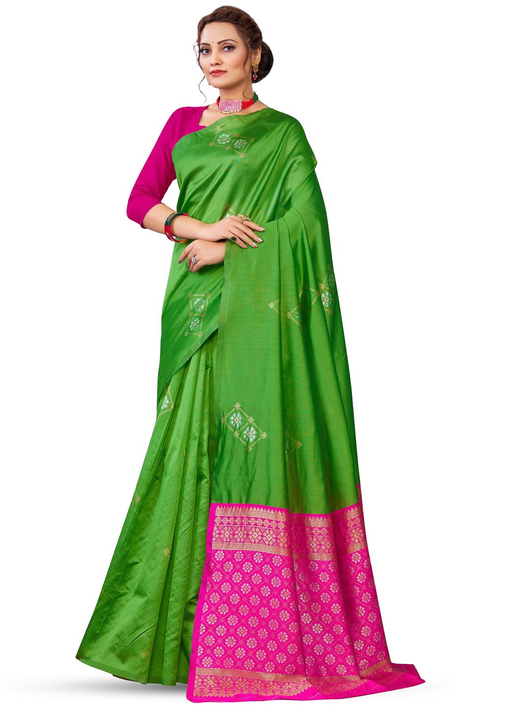 

LIMDO Woven Design Pure Silk Banarasi Saree, Lime green