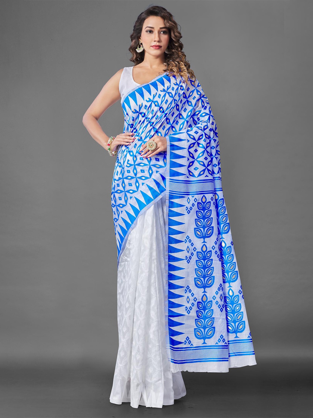 

LIMDO Floral Woven Design Pure Cotton Jamdani Saree, White