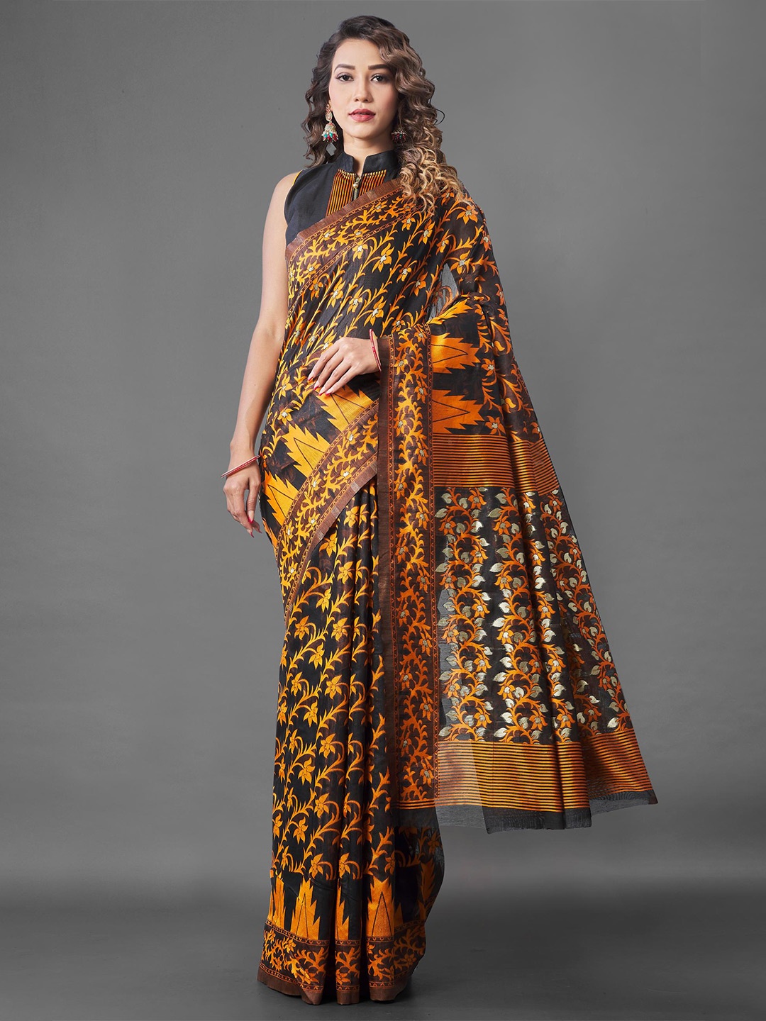 

LIMDO Woven Design Pure Cotton Jamdani Saree, Black