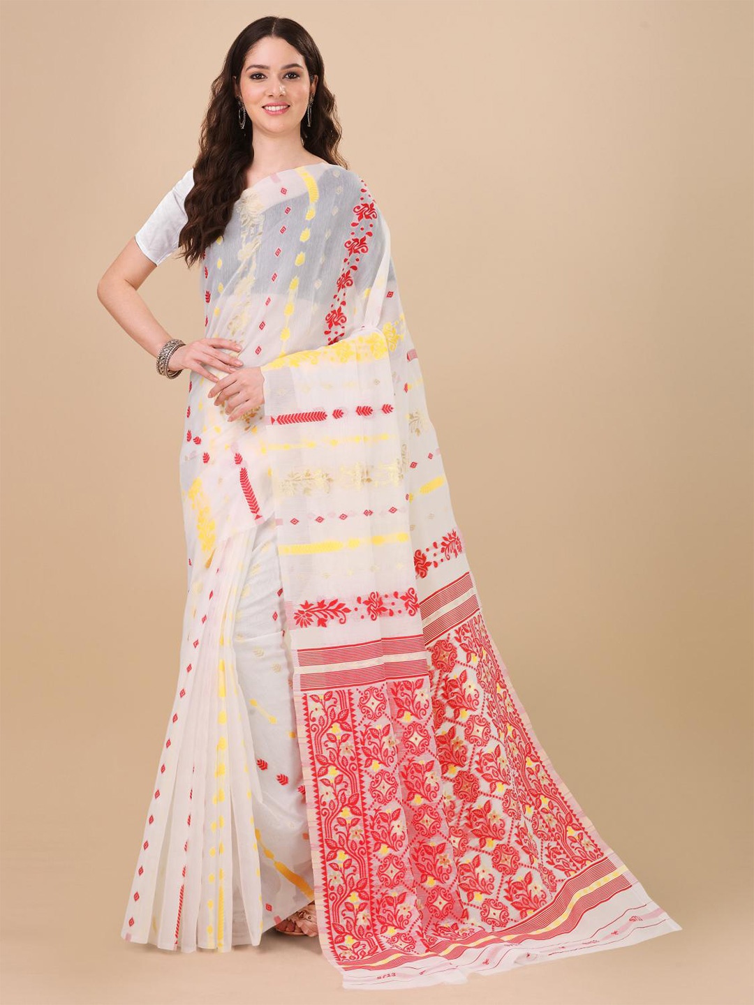 

LIMDO Ethnic Motifs Woven Design Pure Cotton Jamdani Saree, White