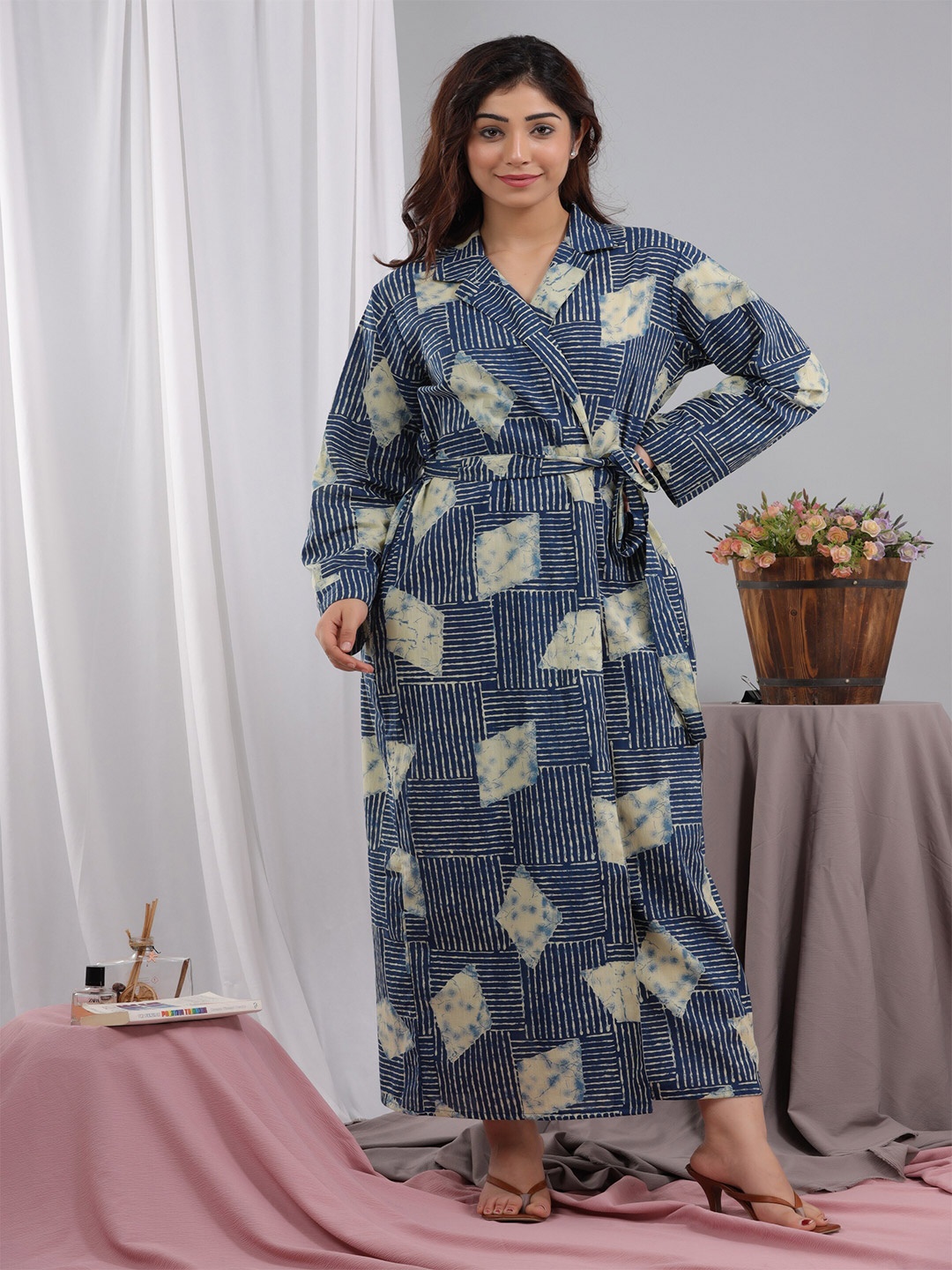 

FEATHERS CLOSET Geometric V-Neck Cotton Maxi Wrap Dress, Blue