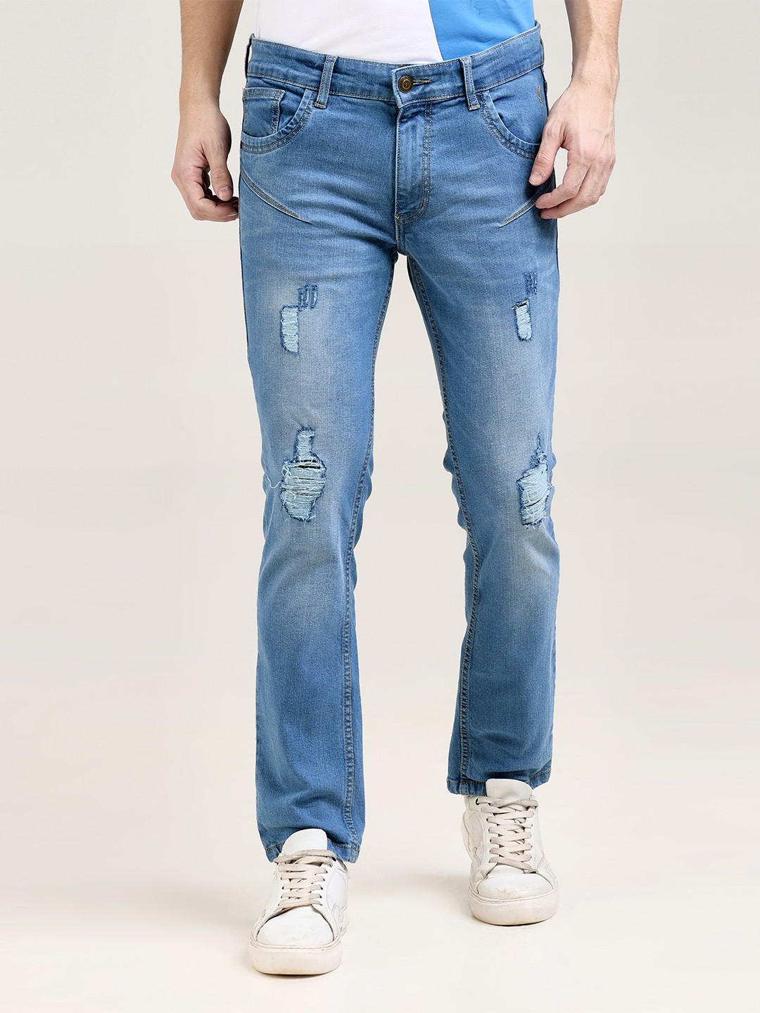 

VUDU Men Narrow Slim Fit Mildly Distressed Light Fade Stretchable Jeans, Blue