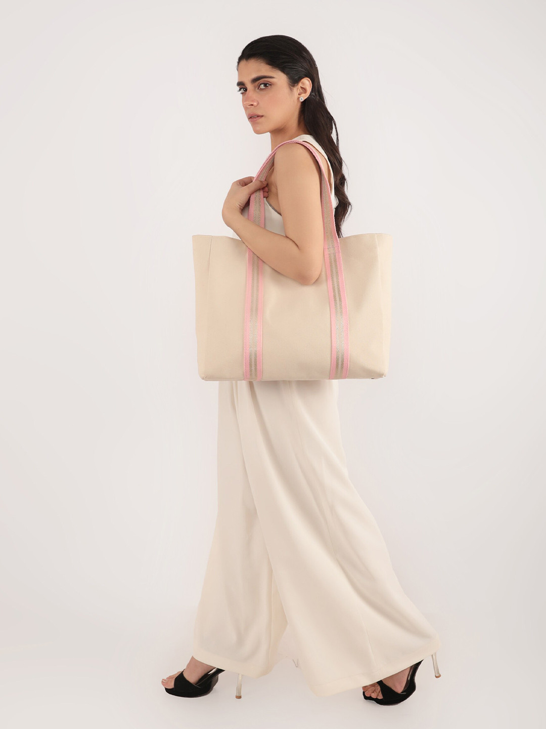 

earthbags Off White Tote Bag