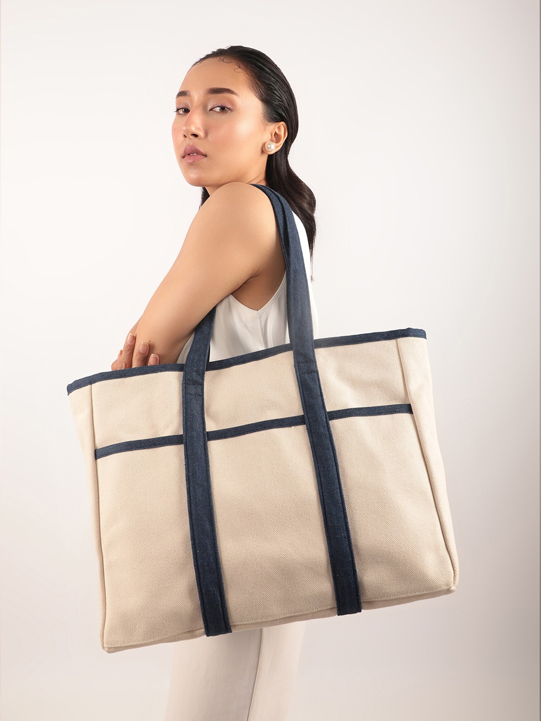 

earthbags Brooklyn Tote Bag, Off white
