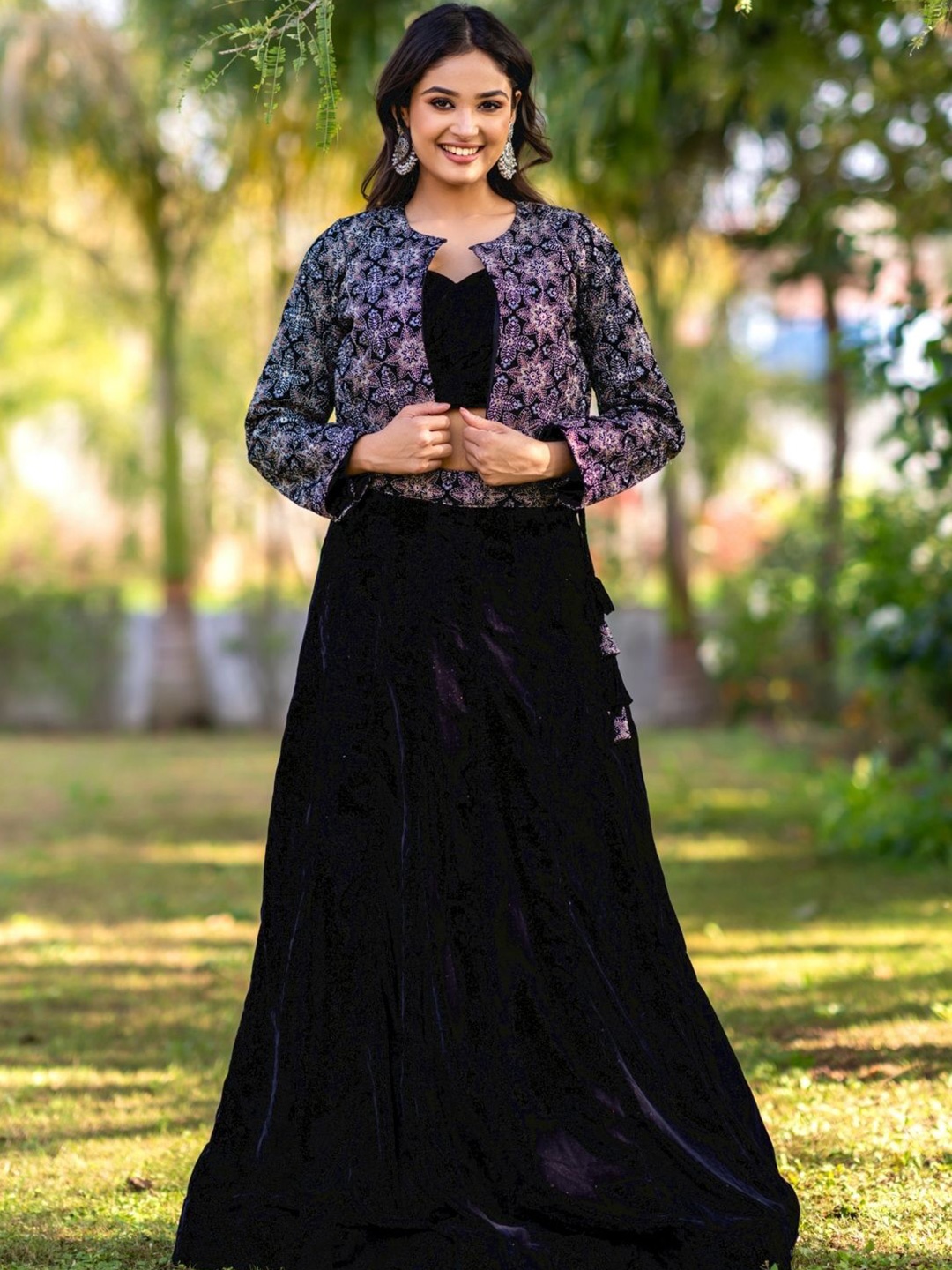 

HOUSE OF JAMOTI Ready To Wear Lehenga & Blouse With Jacket, Black