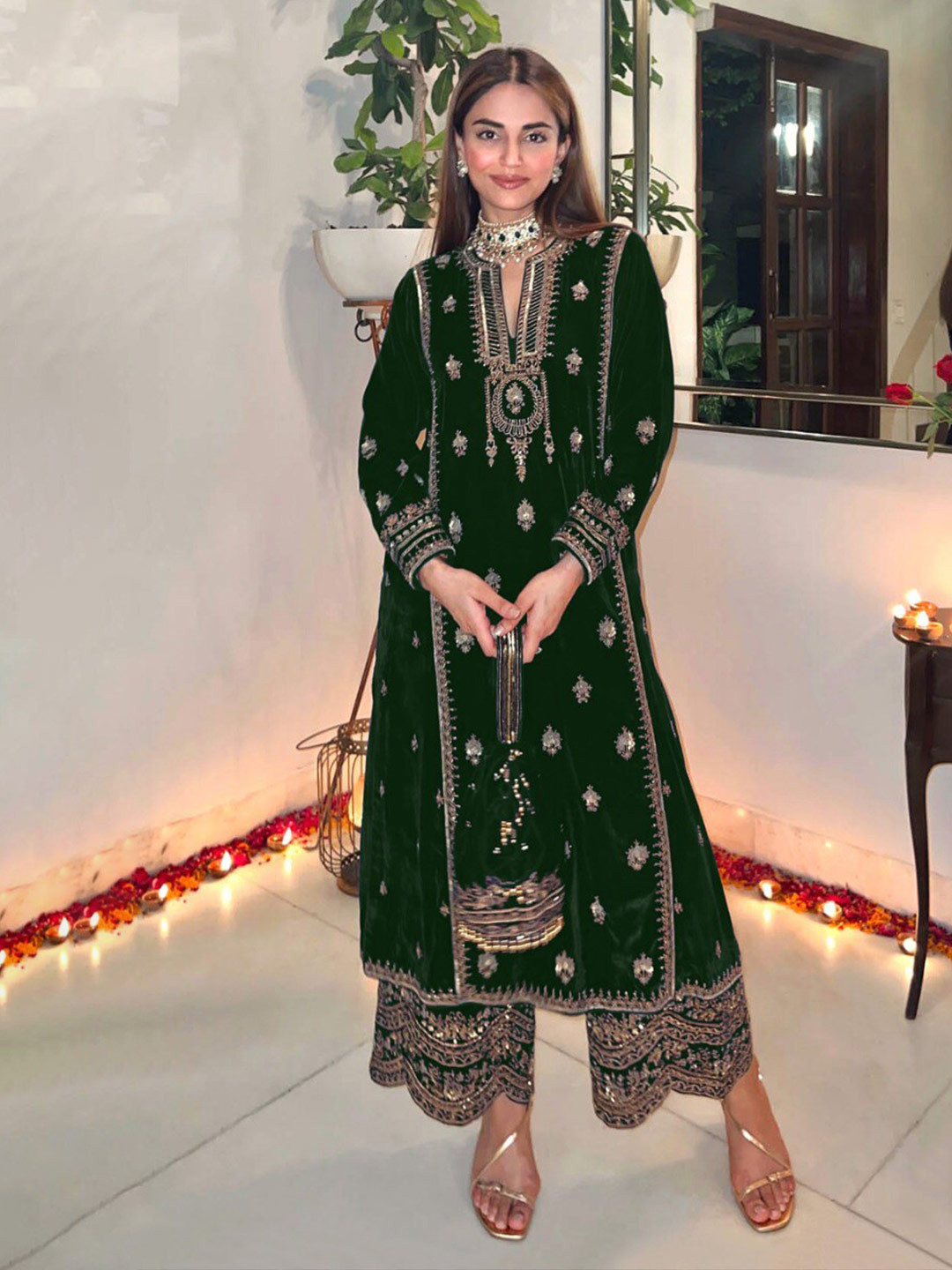

KALINI Green Embroidered Velvet Unstitched Dress Material