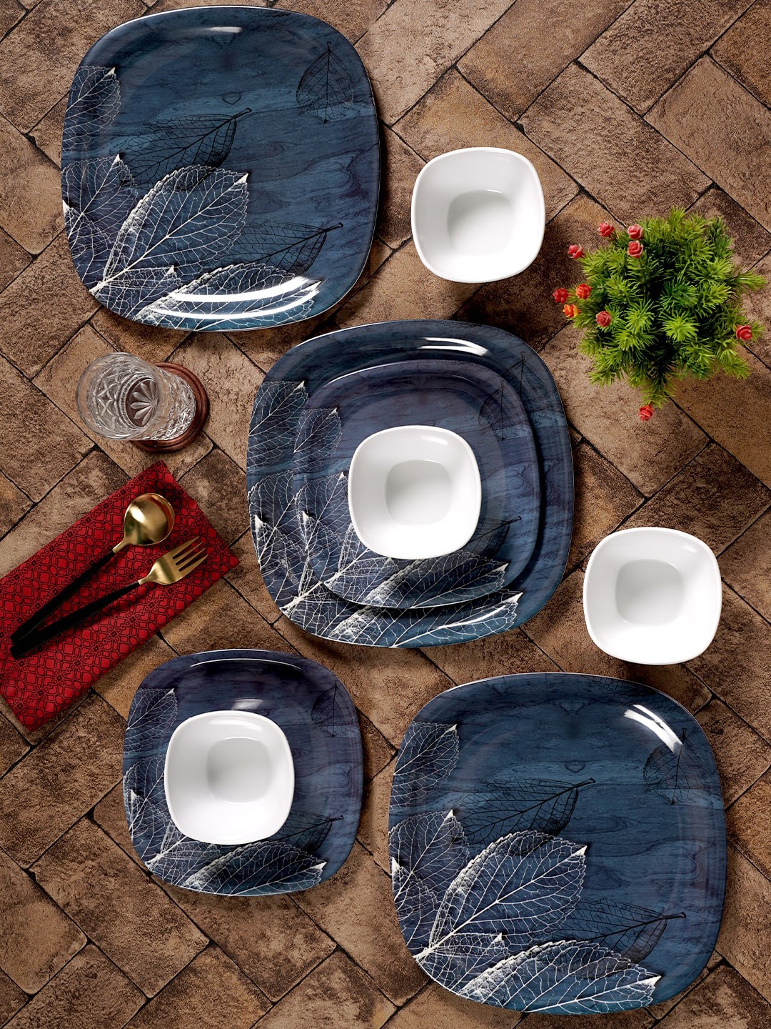 

CDI Blue 18 Pieces Printed Floral Melamine Glossy Dinner Set