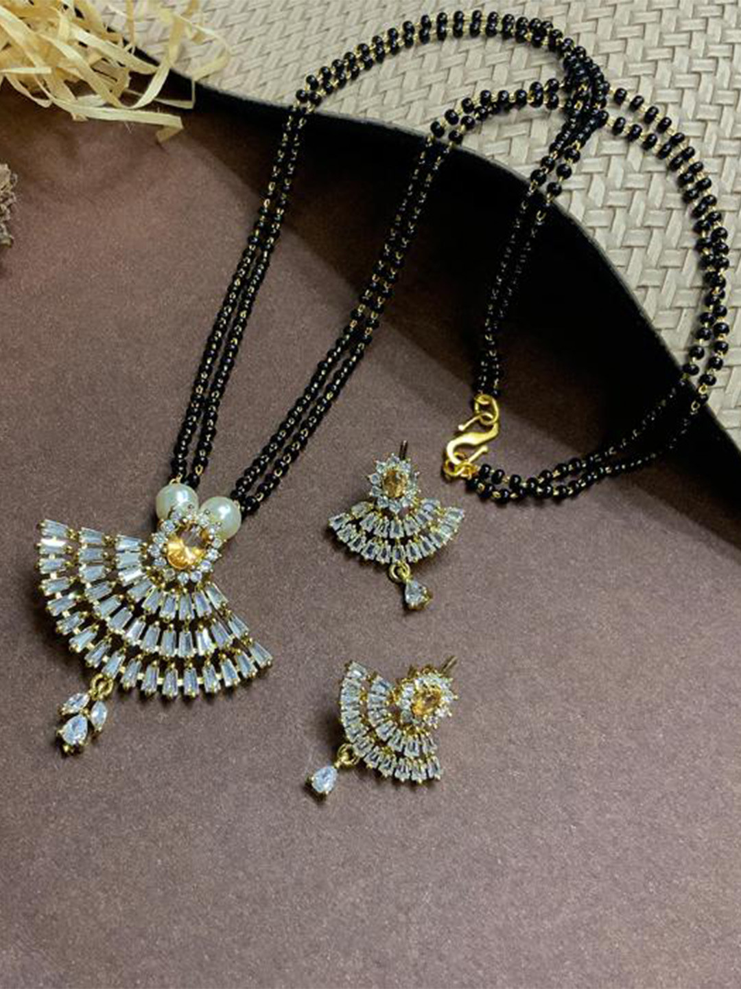 

ABDESIGNS Gold-Plated Stones-Studded & Beaded Mangalsutra With Earrings