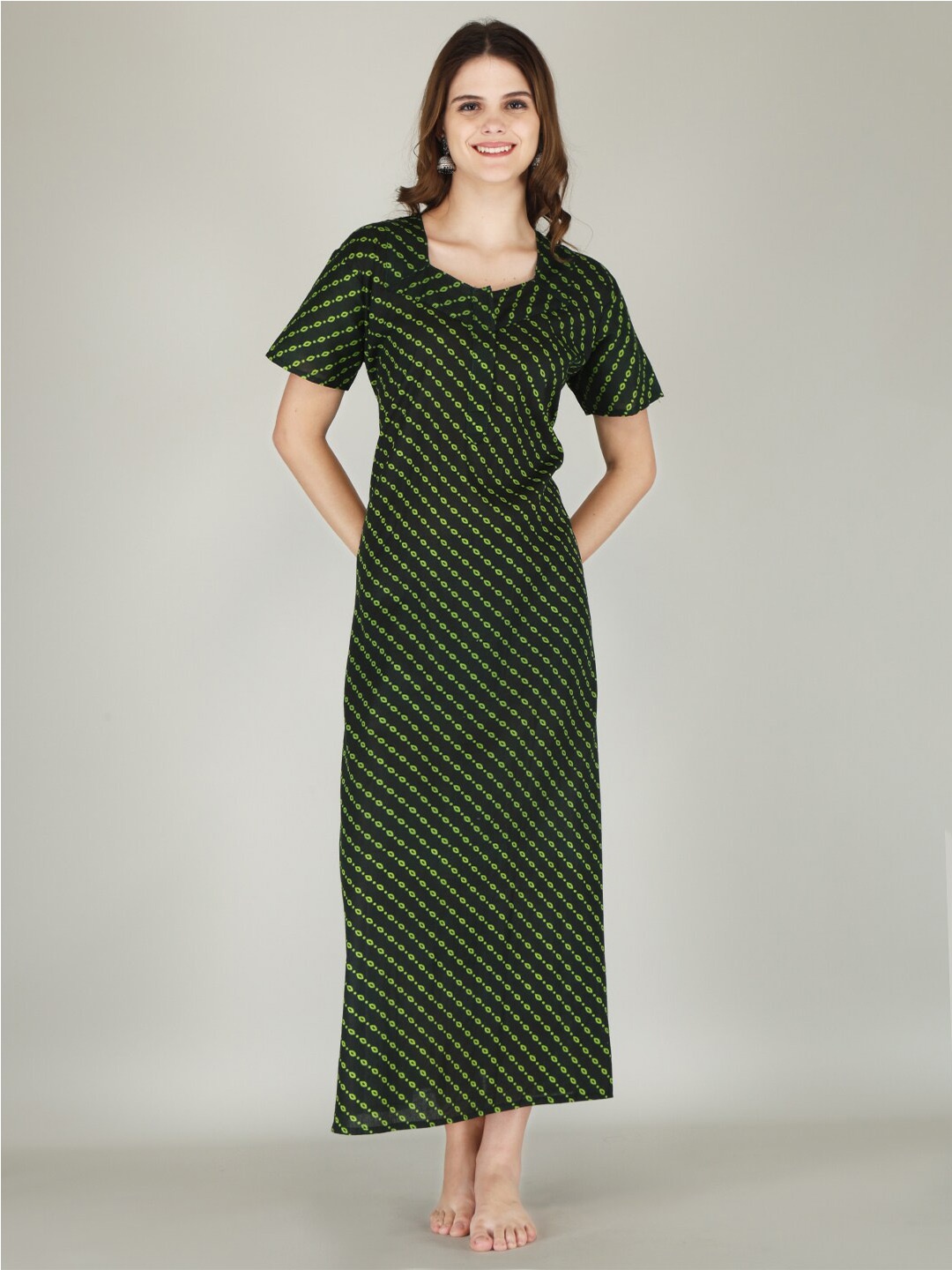 

JVSP FASHION Ethnic Motifs Printed Maxi Nightdress, Green