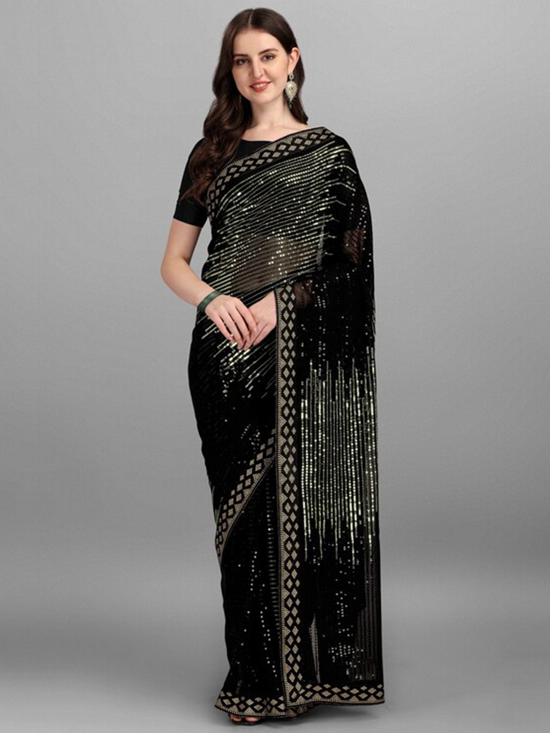 

Thishma Sequinned Leheriya Saree, Lime green
