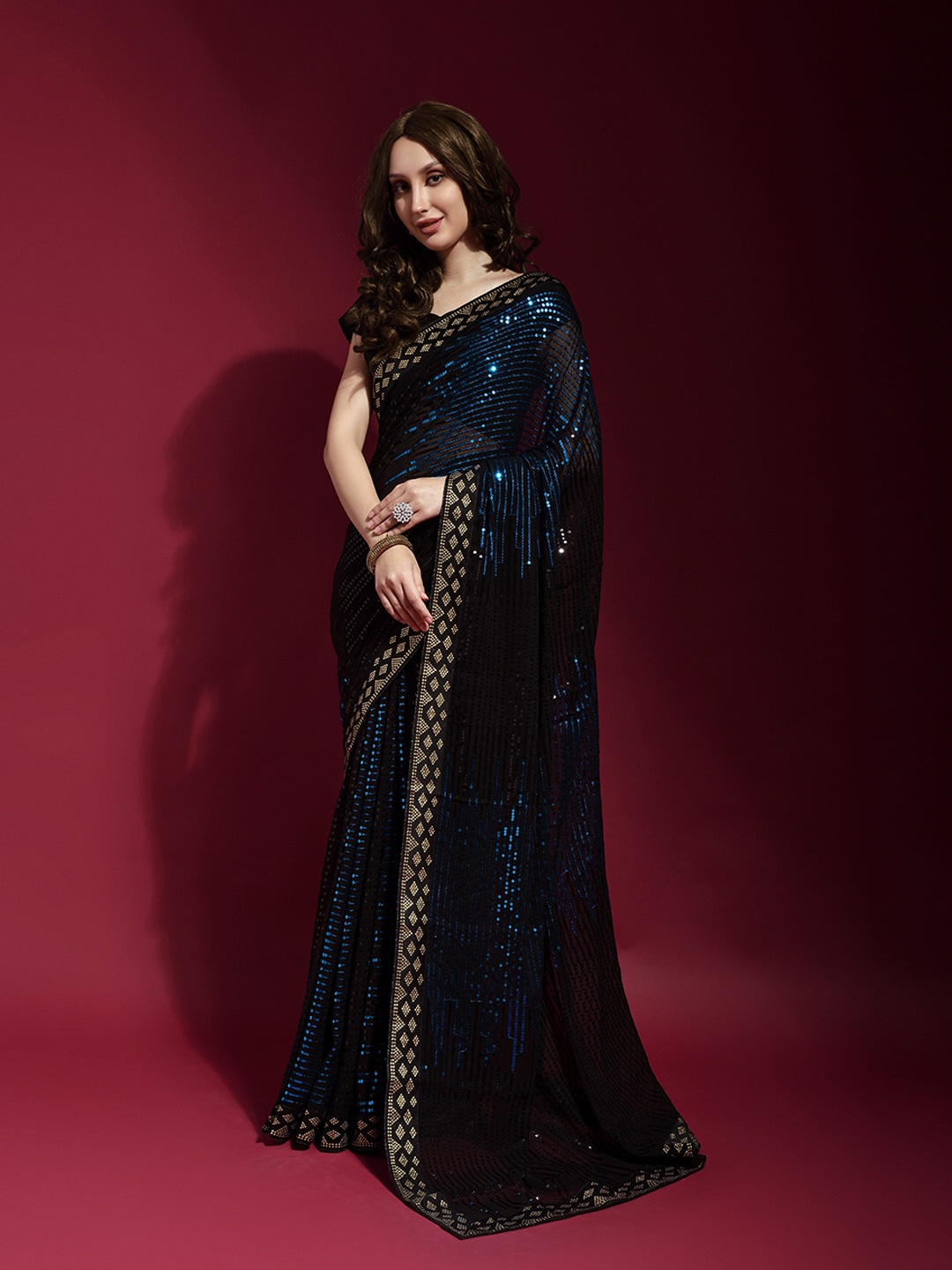 

Thishma Sequinned Leheriya Saree, Blue