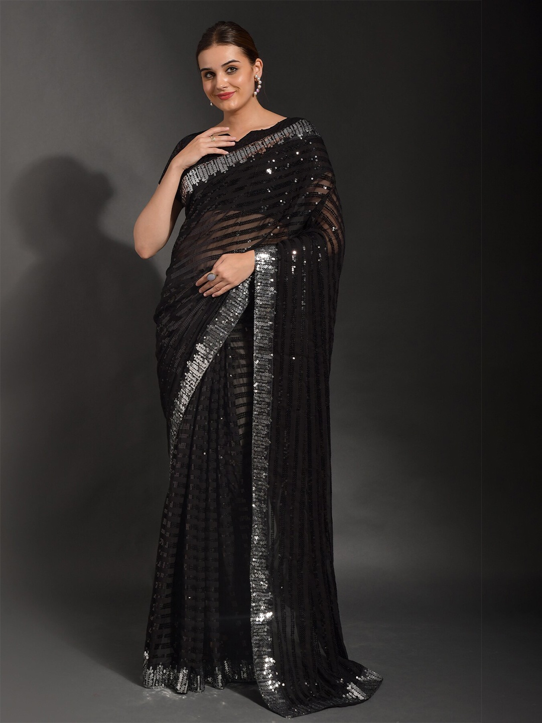 

Thishma Sequinned Embellished Leheriya Saree, Black