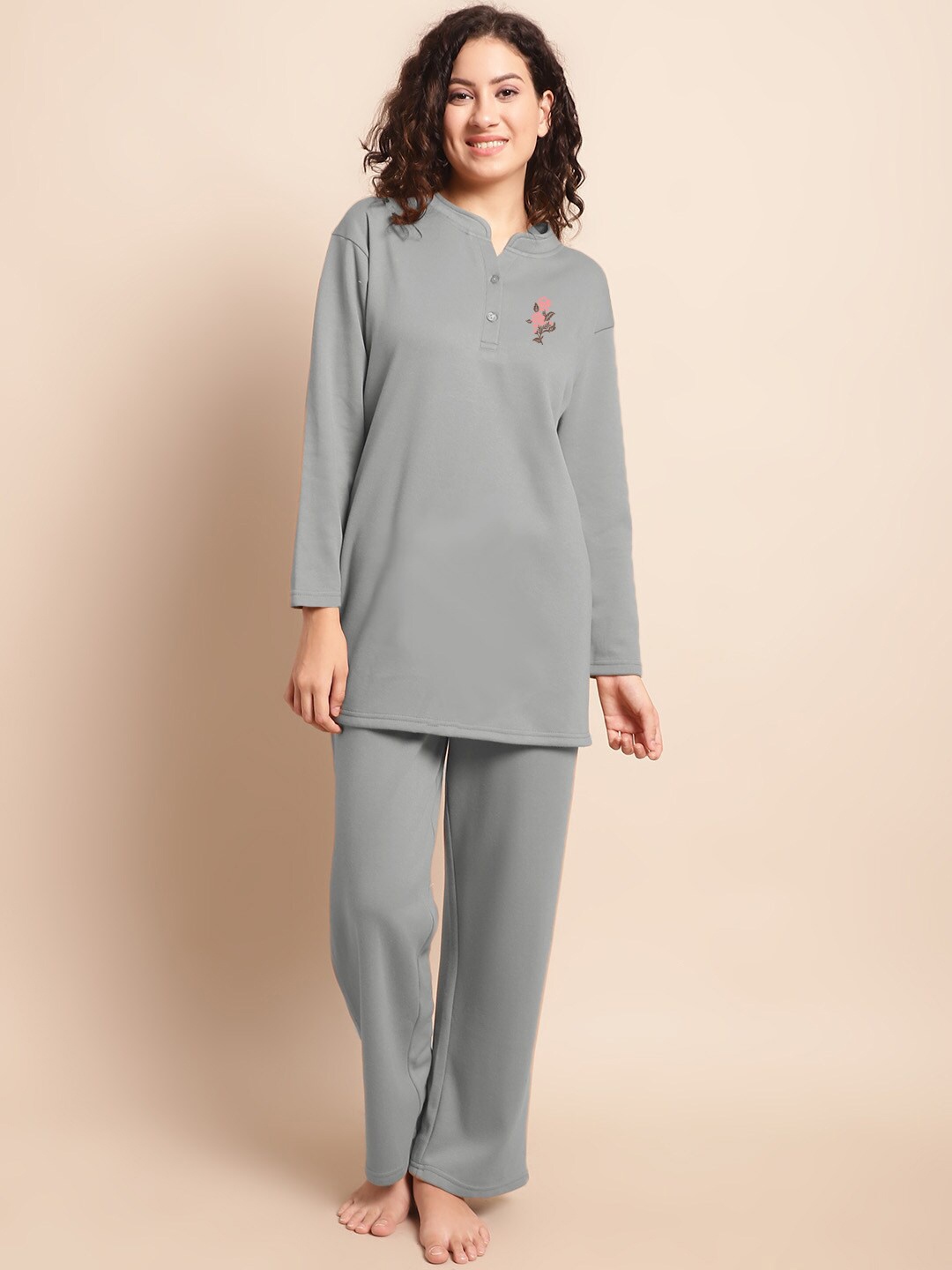 

Aerowarm Mandarin Collar Night Suit, Grey
