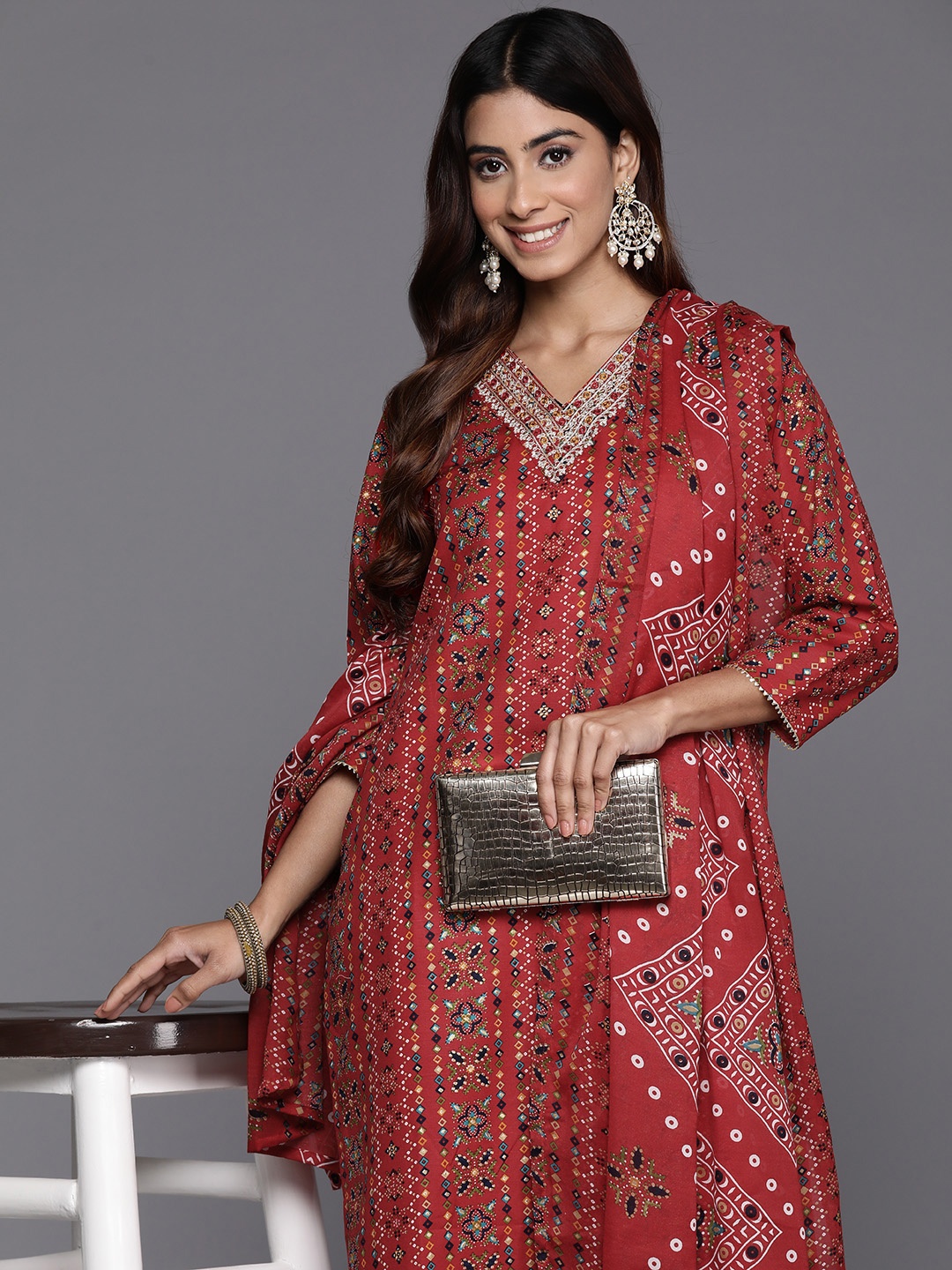 

Varanga Women Ethnic Motifs Printed Regular Thread Work Kurta with Trousers & With Dupatta, Red