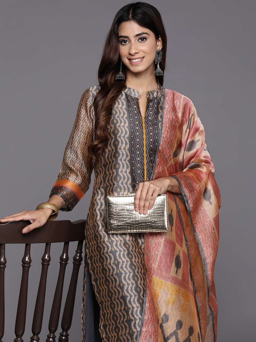 

Varanga Women Printed Regular Chanderi Silk Kurta with Trousers & With Dupatta, Grey