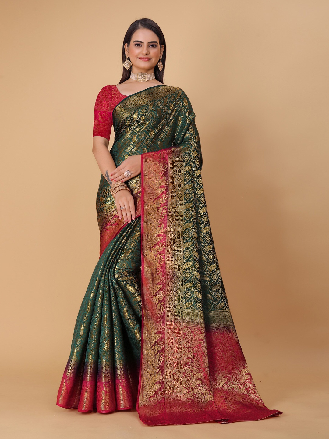 

DRIZOMIZ Floral Woven Pure Silk Heavy Work Zari Kanjeevaram Saree, Green