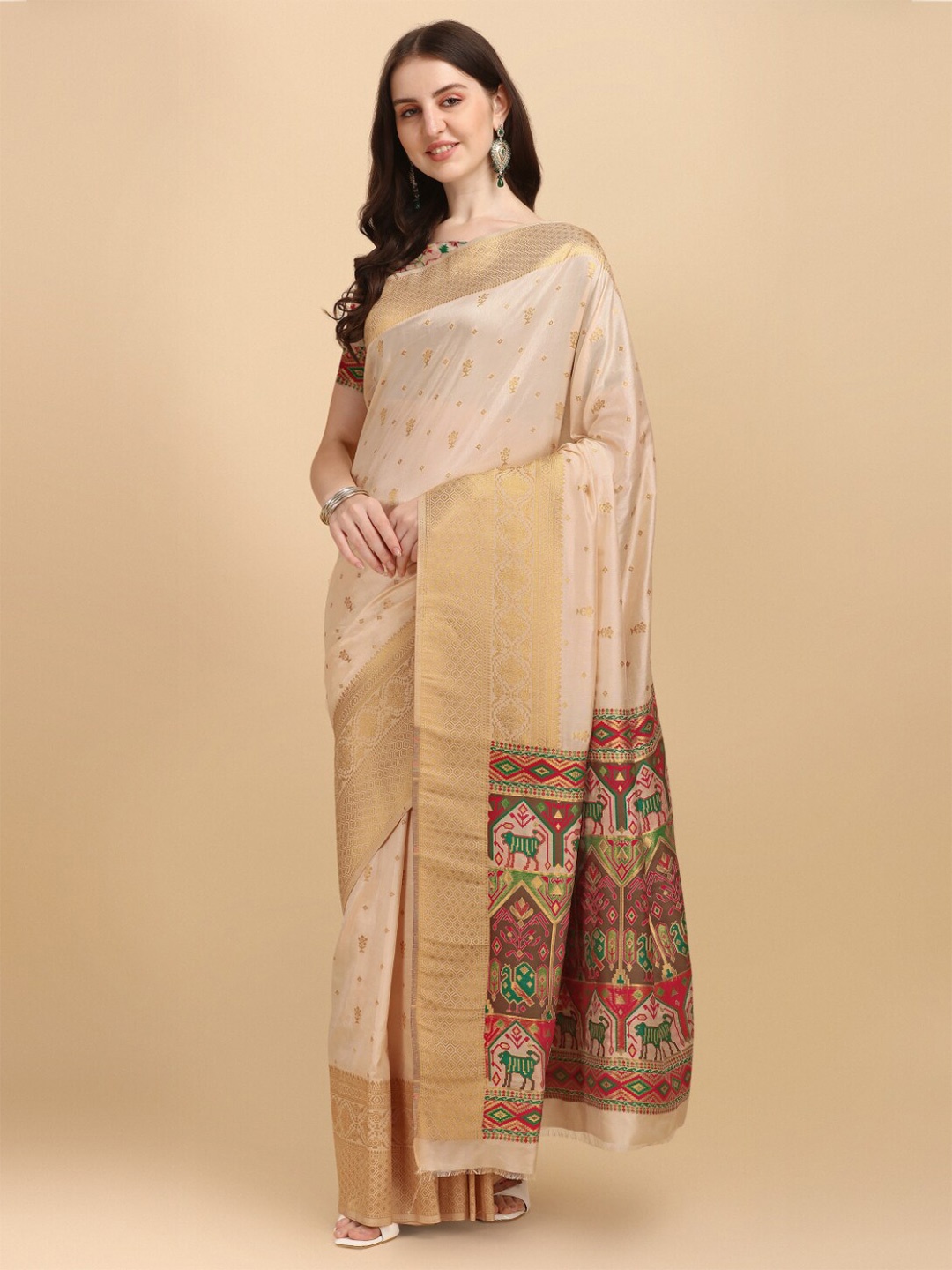 

NK Textiles Paisley Handloom Tussar Saree, Cream