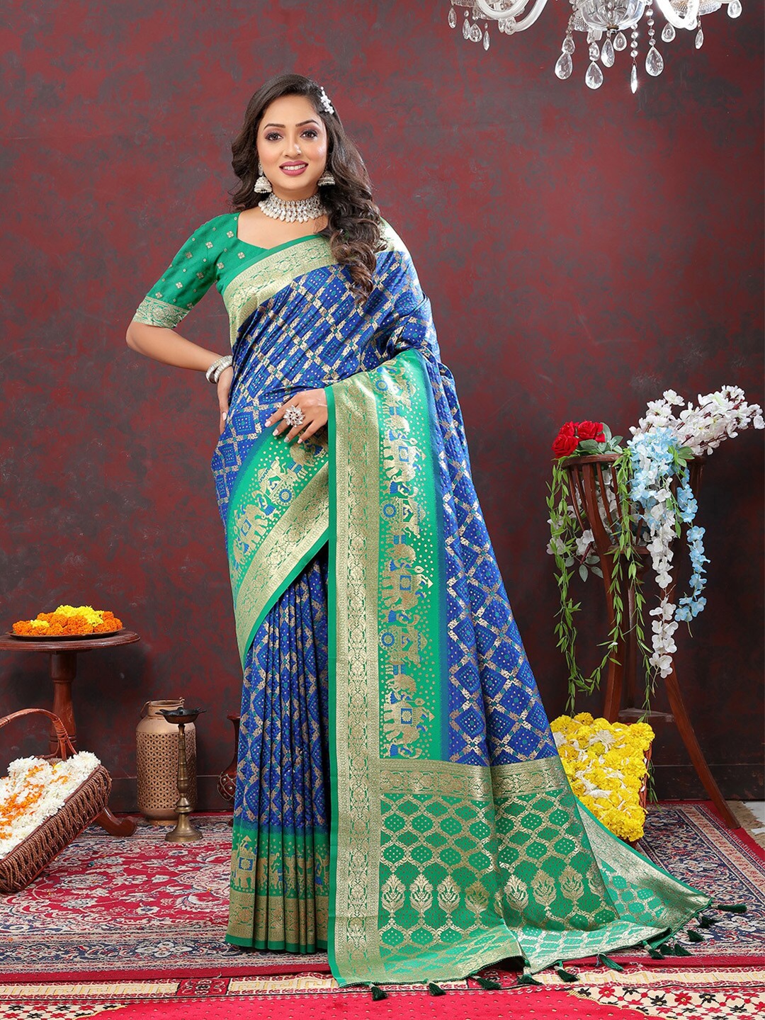 

KALINI Geometric Printed Zari Patola Saree, Blue