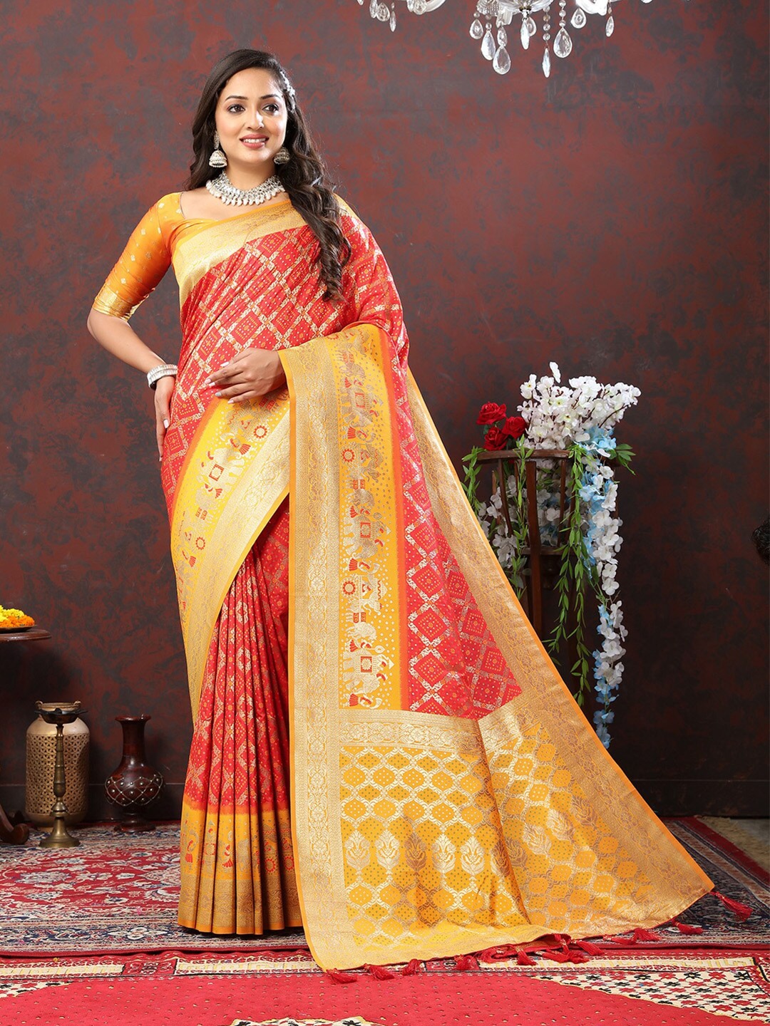 

KALINI Geometric Printed Zari Patola Saree, Red