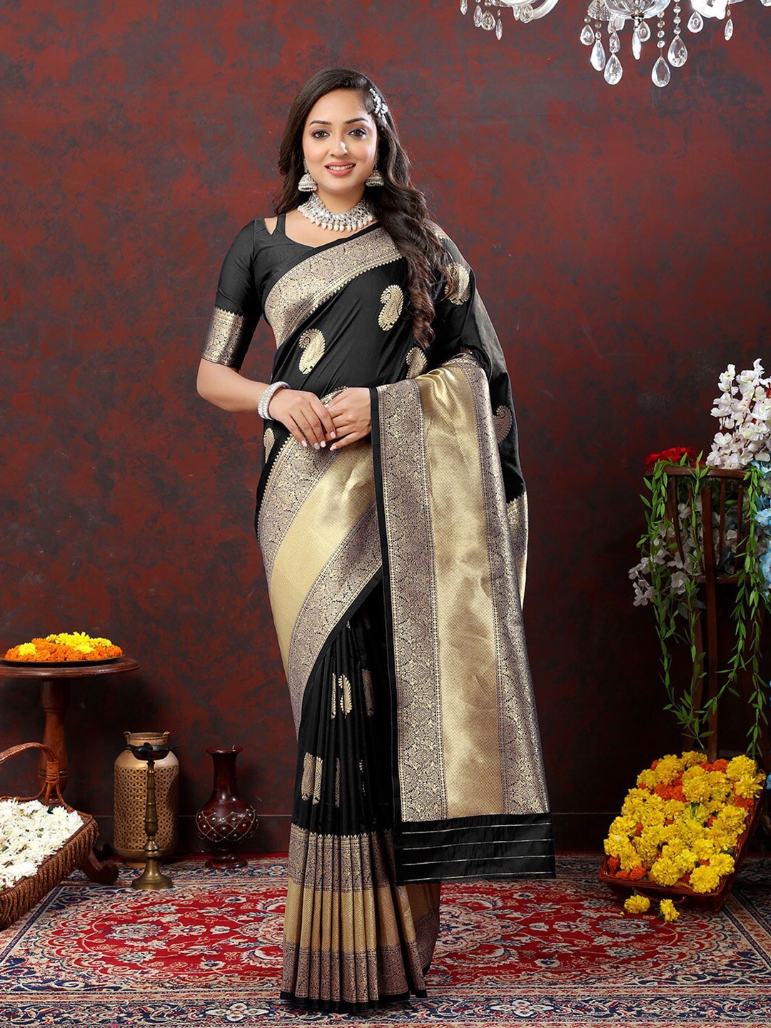 

KALINI Ethnic Motifs Woven Design Zari Banarasi Saree, Black