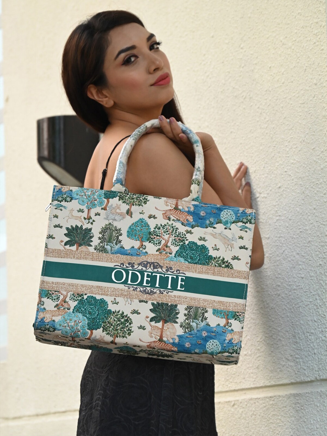 

ODETTE Ethnic Motifs Printed Tote Bag, Green