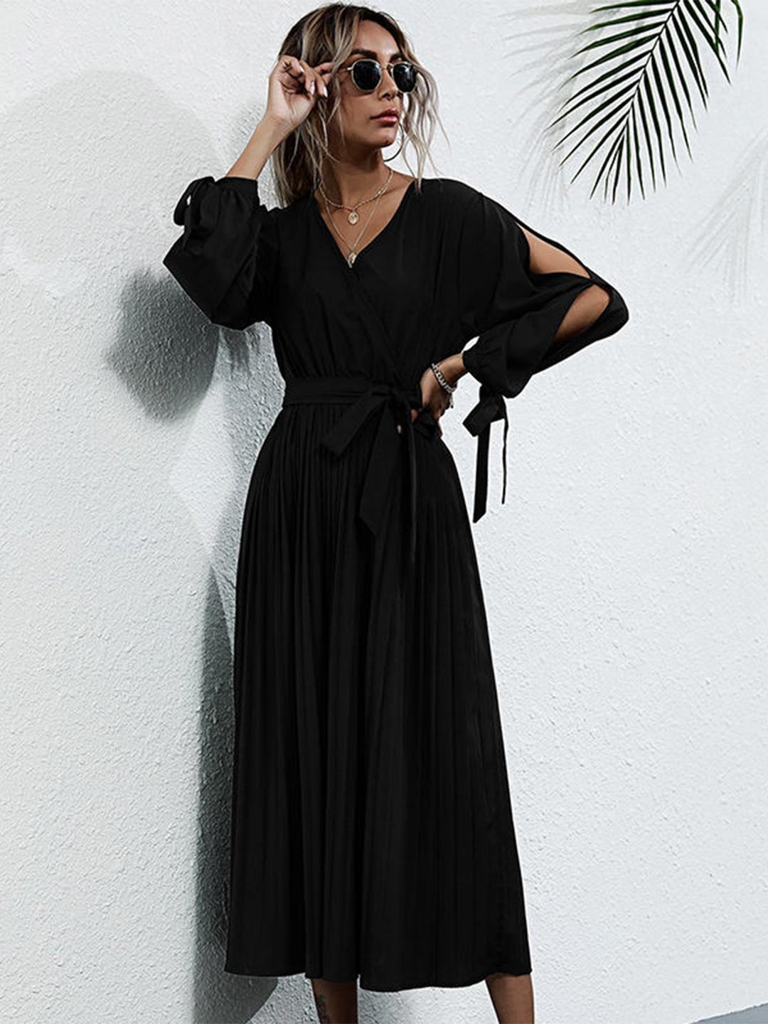 

StyleCast Black A-Line Pleated Midi Dress