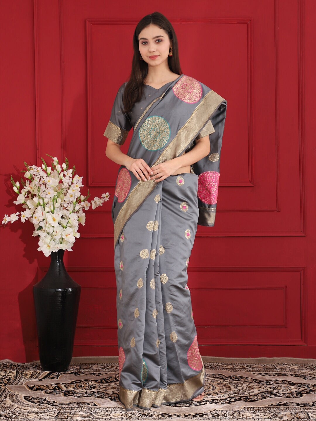 

61&7NX Ethnic Motifs Woven Design Zari Saree, Grey