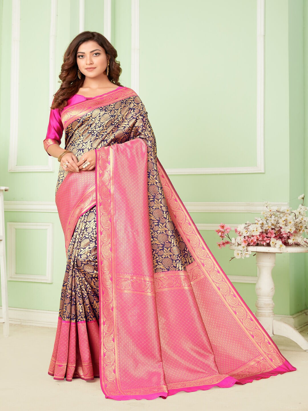 

61&7NX Floral Woven Design Zari Art Silk Saree, Blue